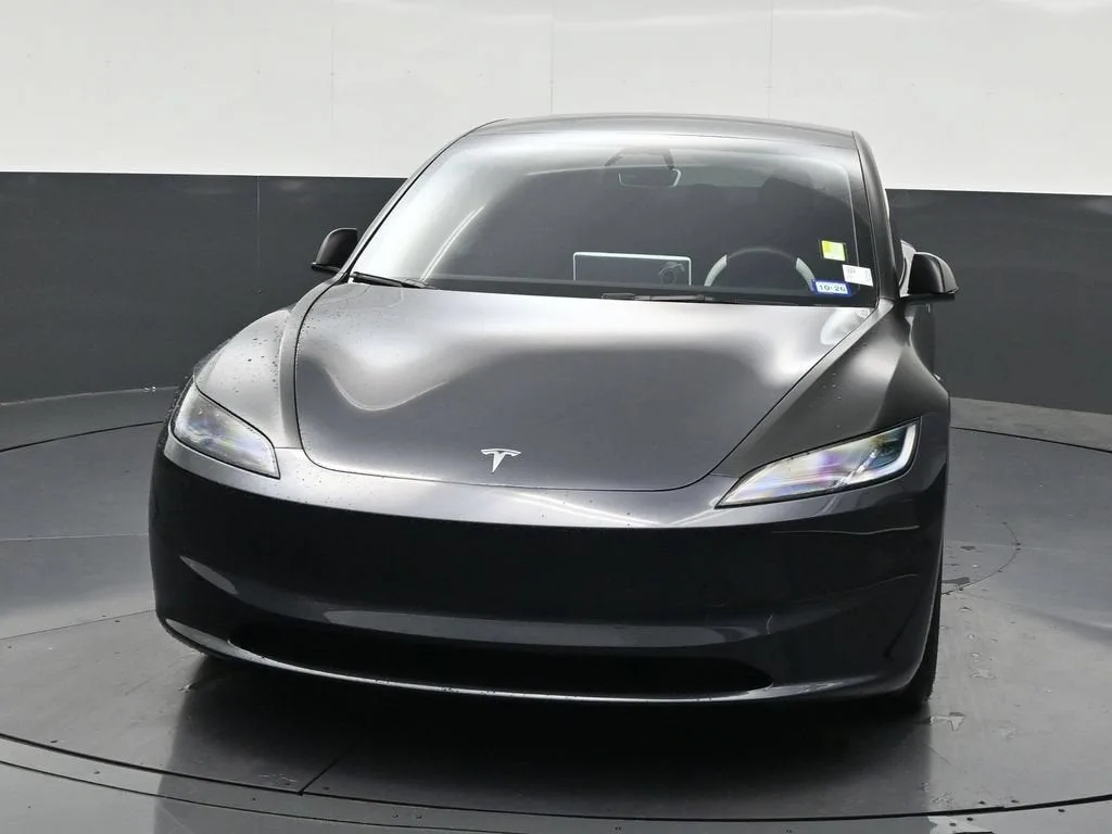 2024 Tesla Model 3 Rear-Wheel Drive photo 8