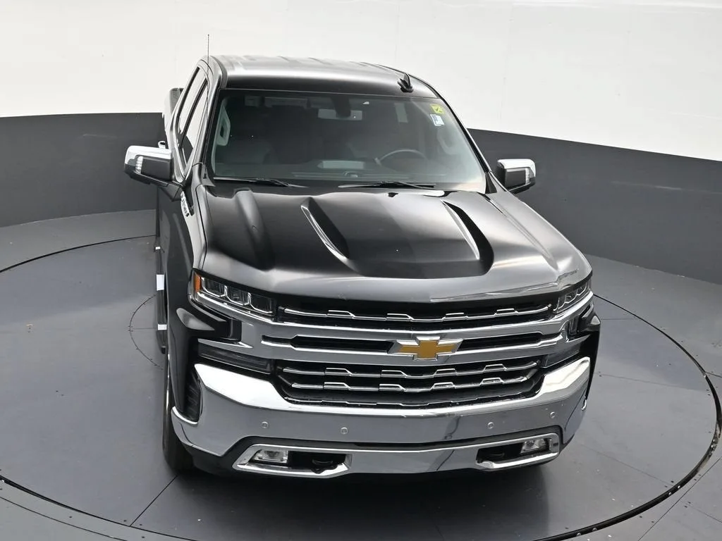 2022 Chevrolet Silverado 1500 LTZ photo 11