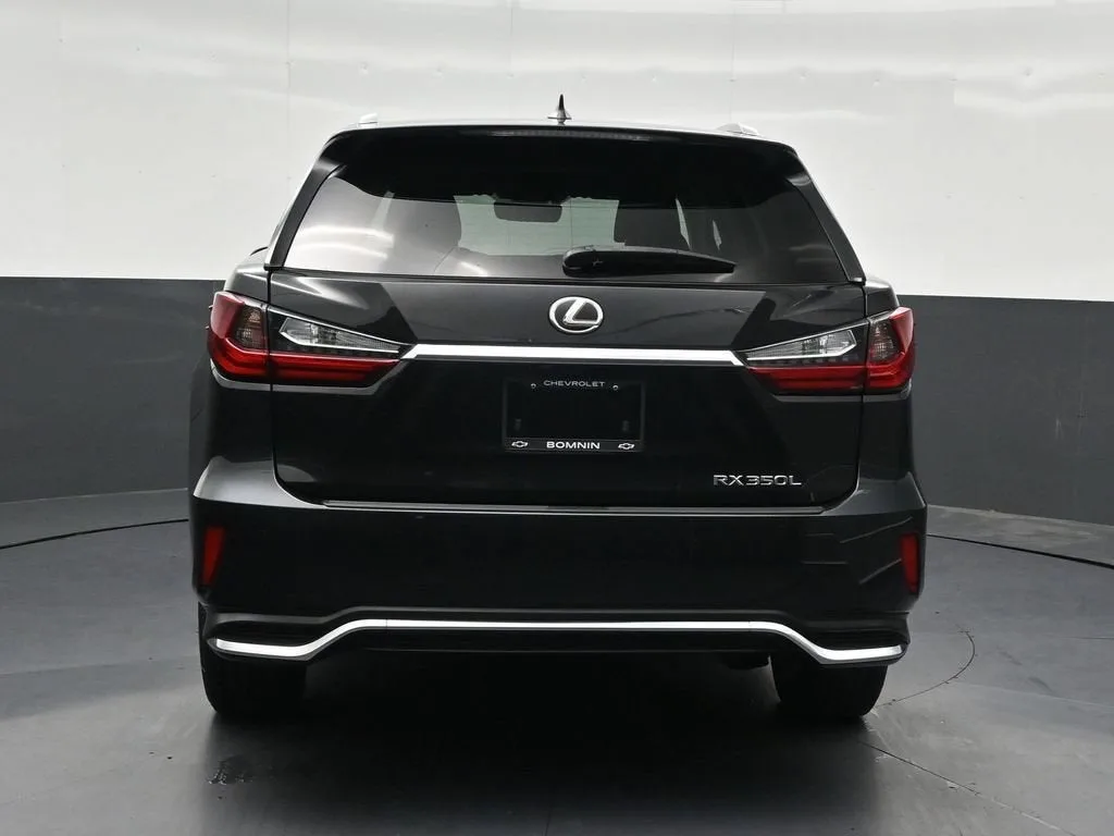 2019 Lexus RX RX 350L Premium photo 4