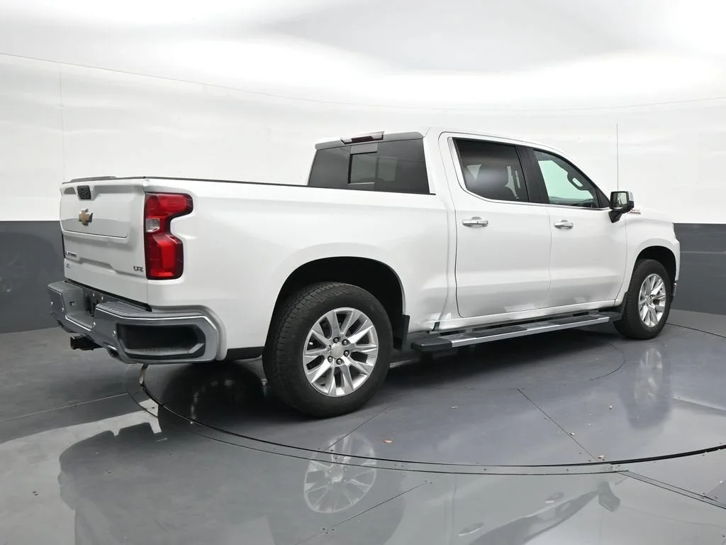 2021 Chevrolet Silverado 1500 LTZ photo 5