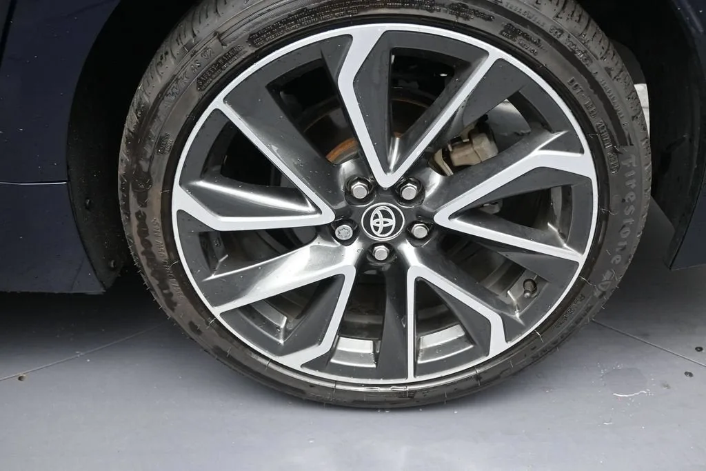 2020 Toyota Corolla SE photo 10