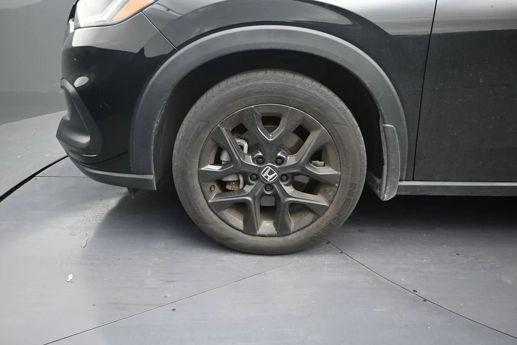 2024 Honda HR-V 2WD Sport photo 9