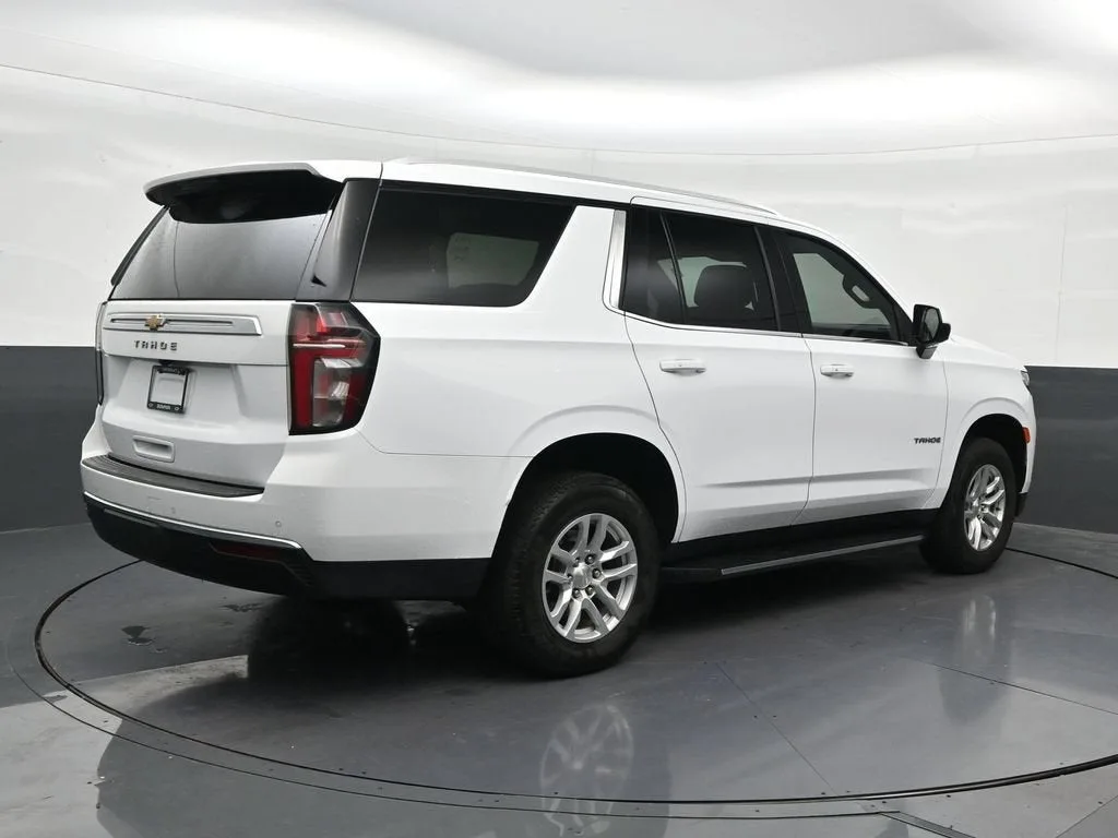 2024 Chevrolet Tahoe LS photo 5