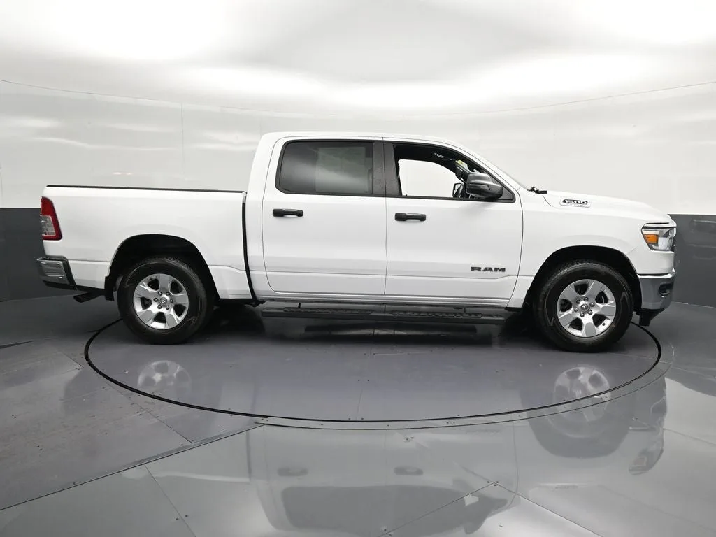 2024 RAM 1500 Big Horn/Lone Star photo 4