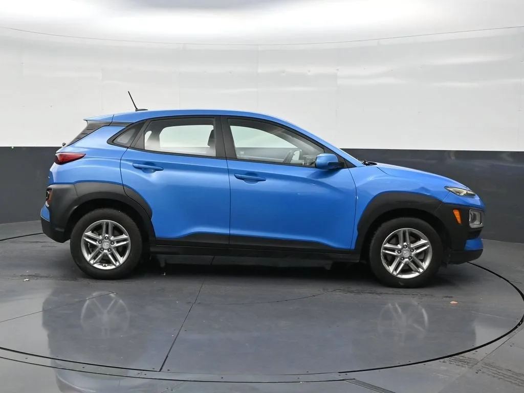 2021 Hyundai Kona SE photo 6