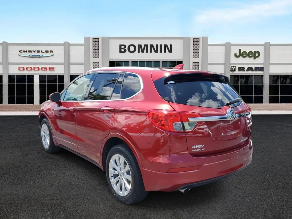 2017 Buick Envision Essence photo 4