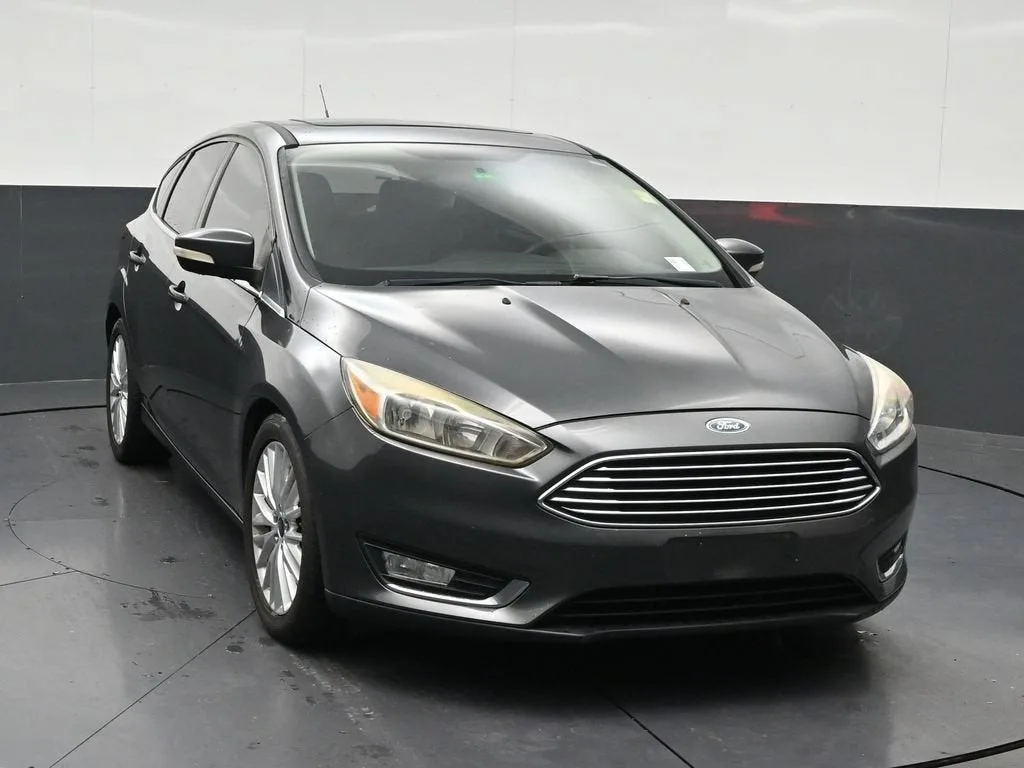 2018 Ford Focus Titanium photo 8