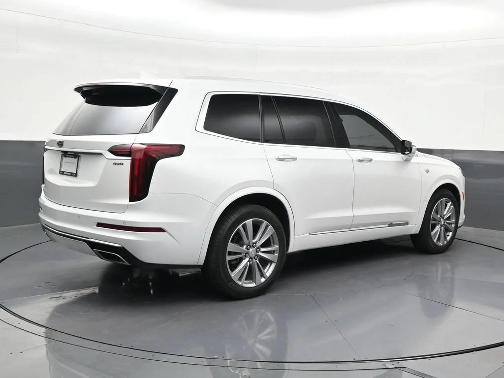 2024 Cadillac XT6 Premium Luxury photo 5
