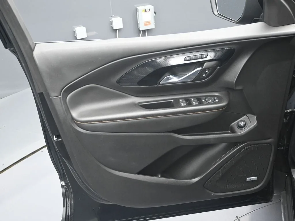 2023 GMC Terrain AT4 photo 10