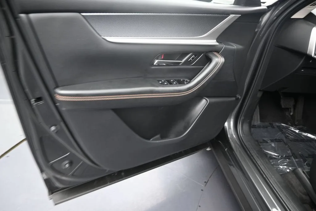 2025 Mazda CX-90 PHEV Preferred Package photo 12