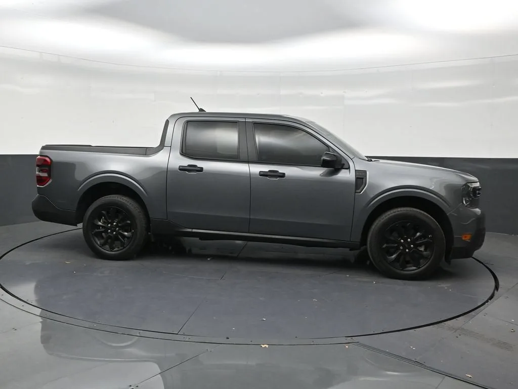 2024 Ford Maverick XLT photo 6