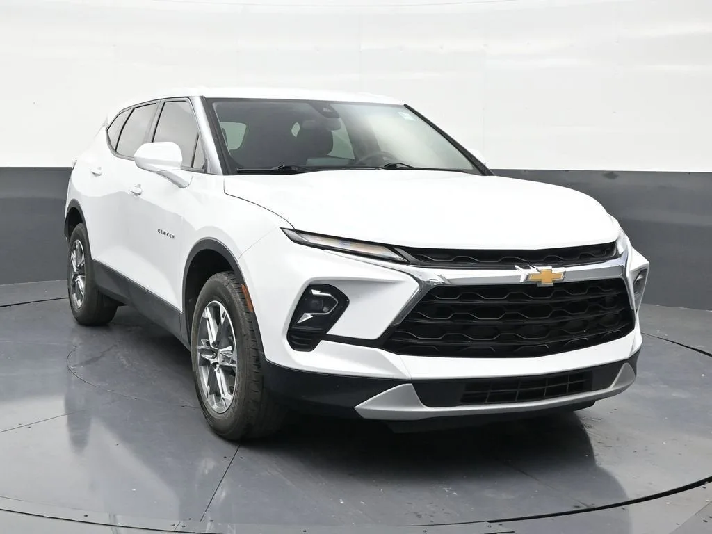2023 Chevrolet Blazer 2LT photo 7