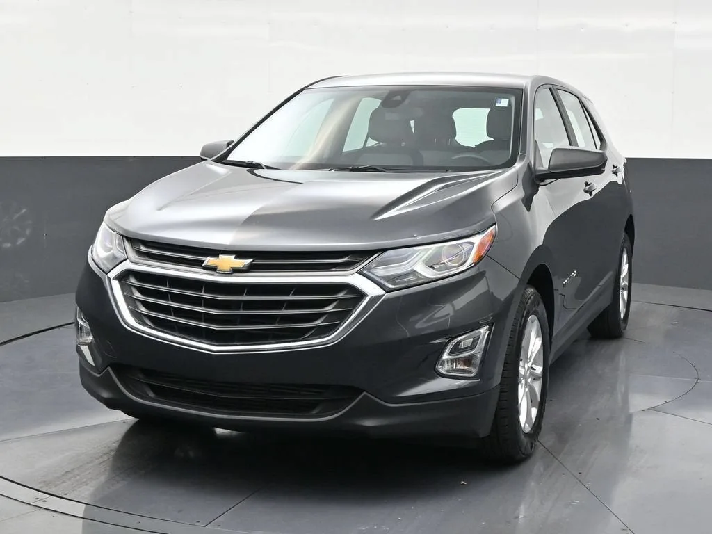2024 Chevrolet Equinox LS photo 8