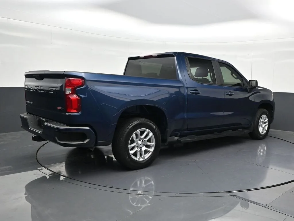 2023 Chevrolet Silverado 1500 RST photo 5