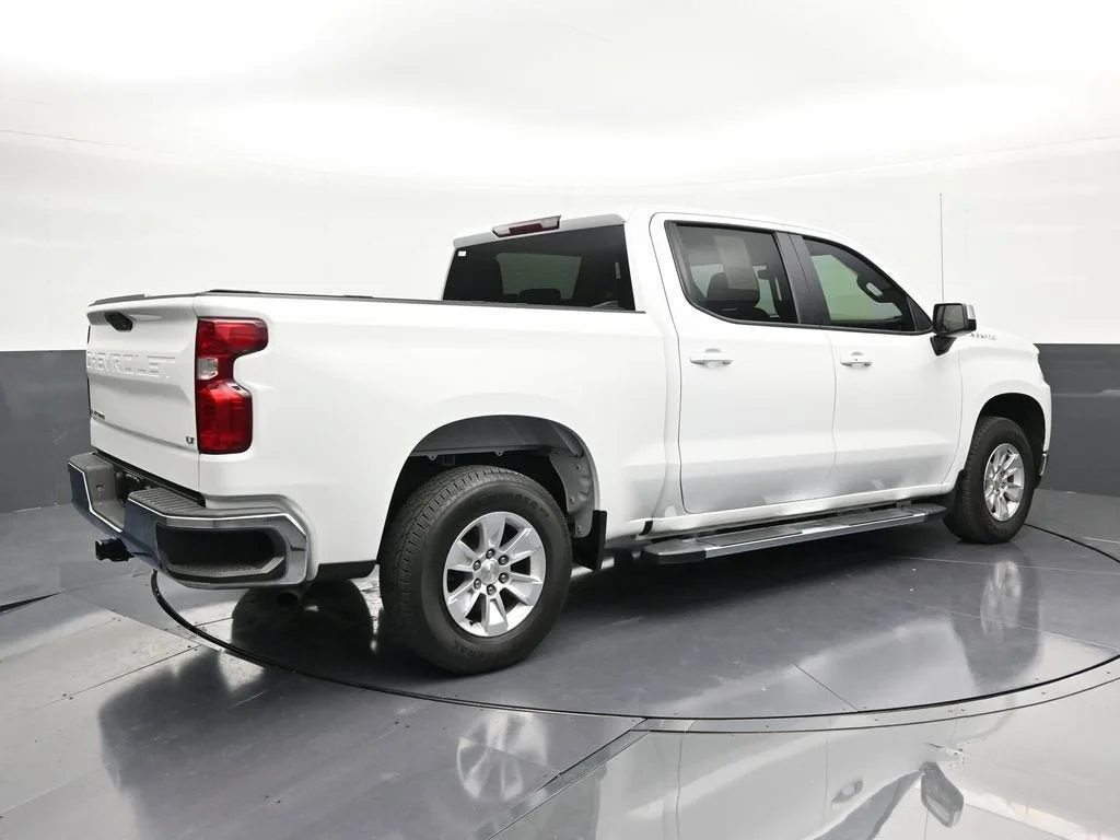 2021 Chevrolet Silverado 1500 LT photo 5