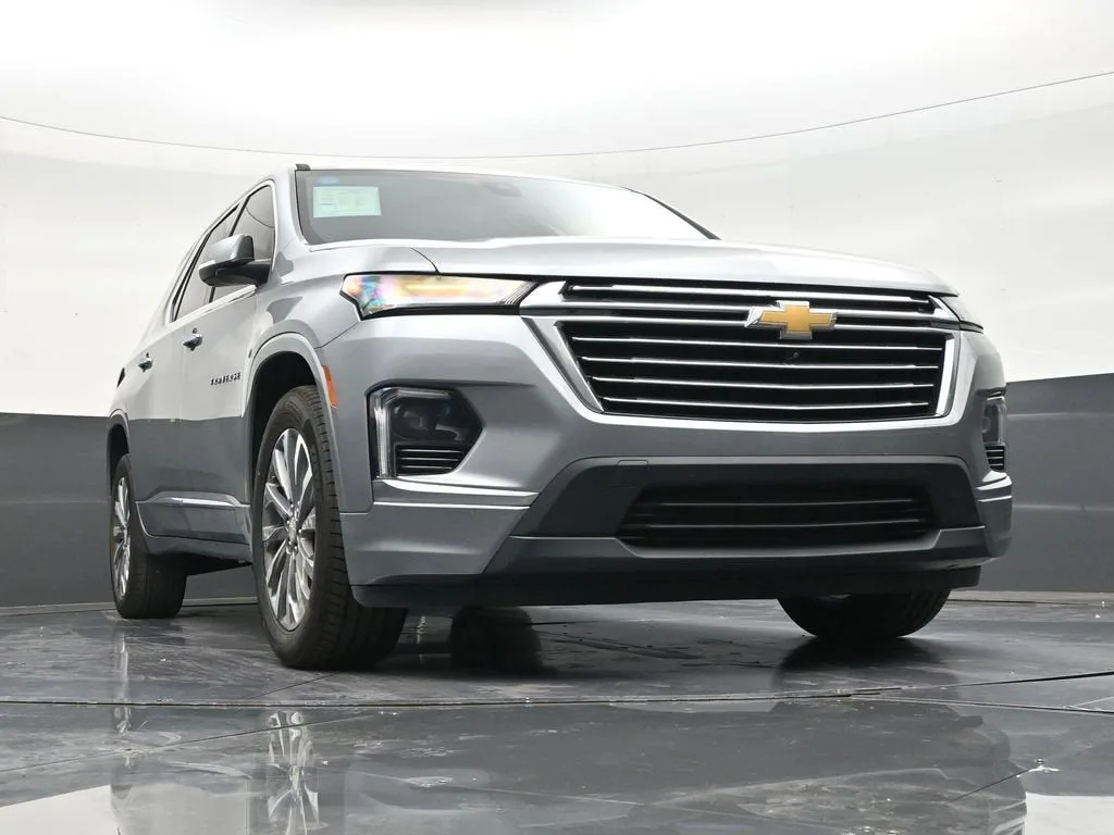 2023 Chevrolet Traverse Premier photo 26