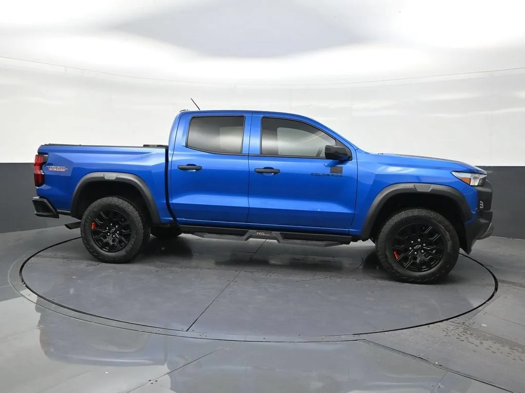 2023 Chevrolet Colorado 4WD Trail Boss photo 6