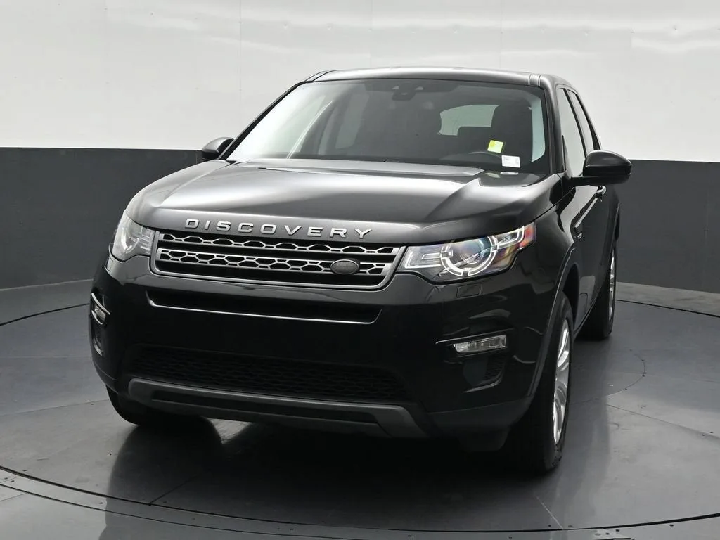 2018 Land Rover Discovery Sport SE photo 8