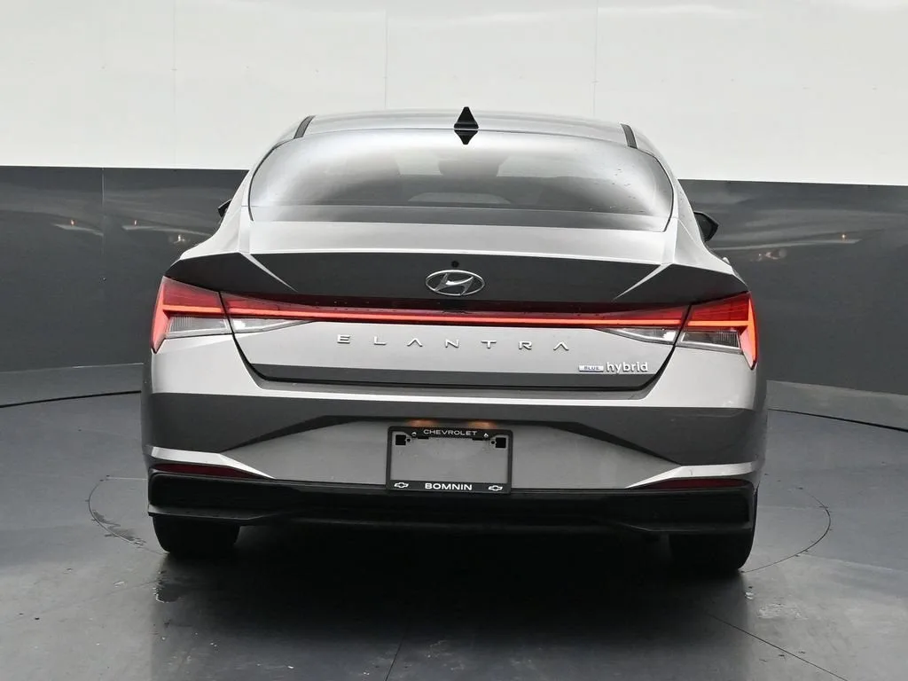 2023 Hyundai Elantra Hybrid Blue photo 4