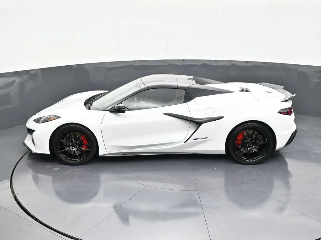 2026 Chevrolet Corvette Z06 1LZ photo 10