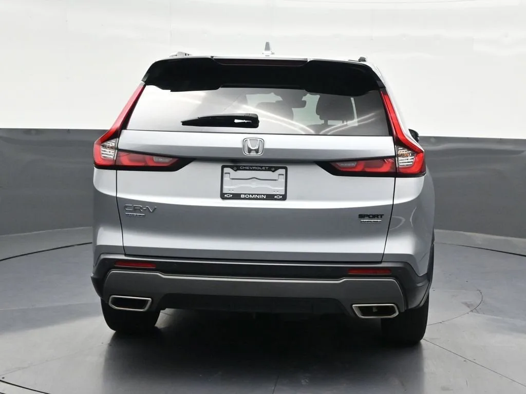 2023 Honda CR-V Hybrid Sport Touring photo 4