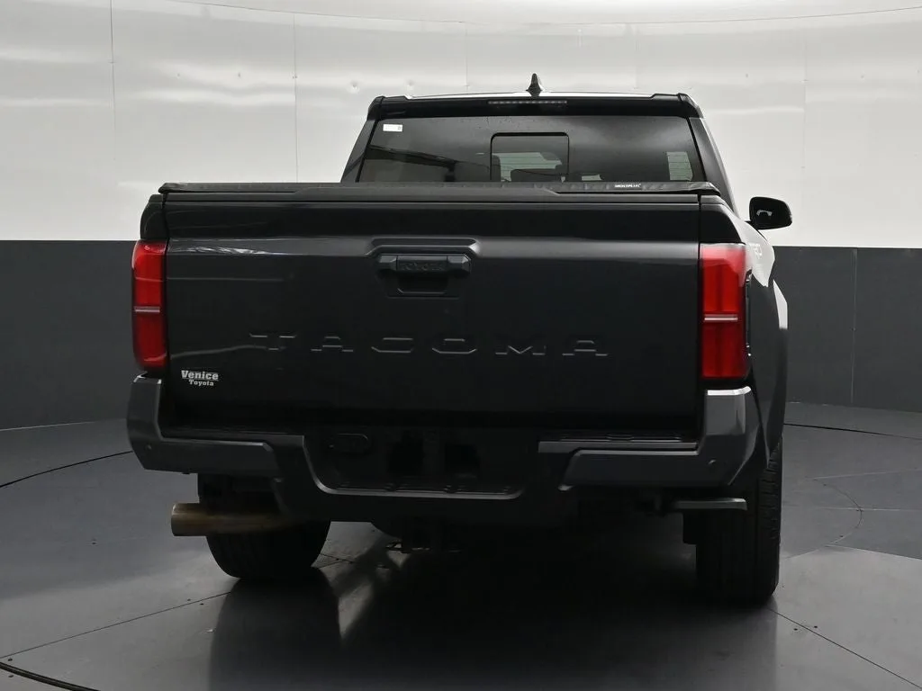 2025 Toyota Tacoma TRD Sport photo 2