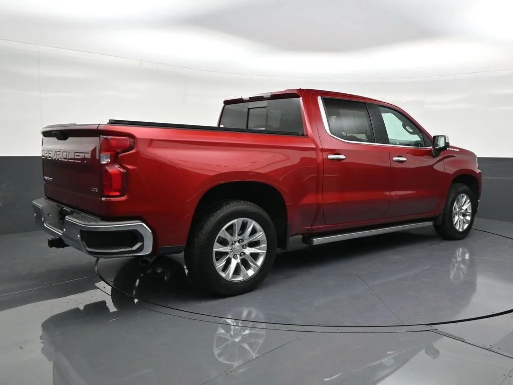 2021 Chevrolet Silverado 1500 LTZ photo 5
