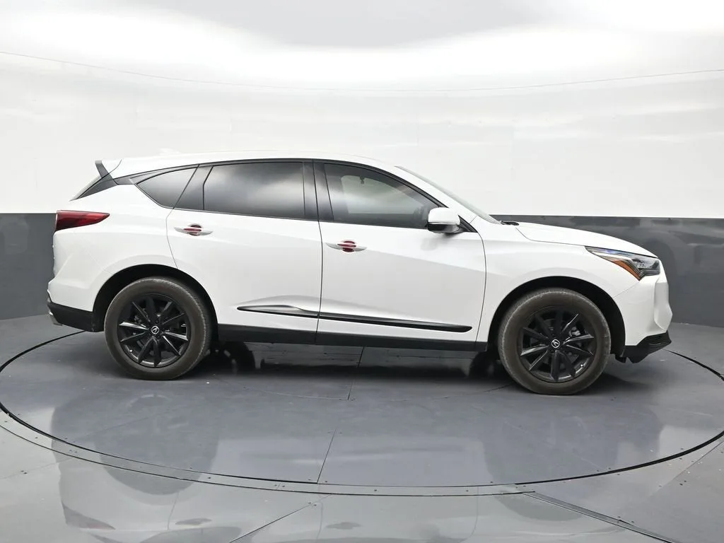 2025 Acura RDX 4DR SH-AWD photo 6