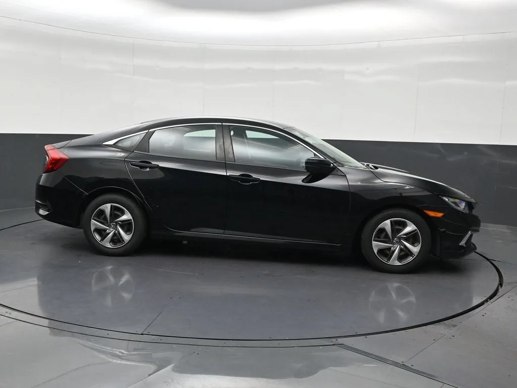 2019 Honda Civic Sedan LX photo 6