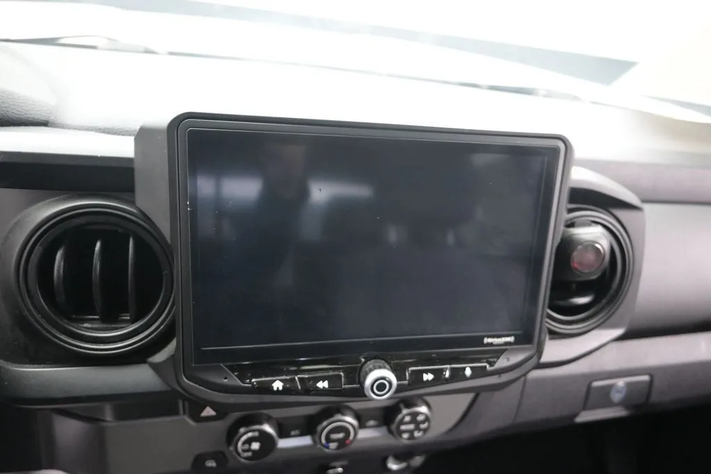 2019 Toyota Tacoma SR photo 12