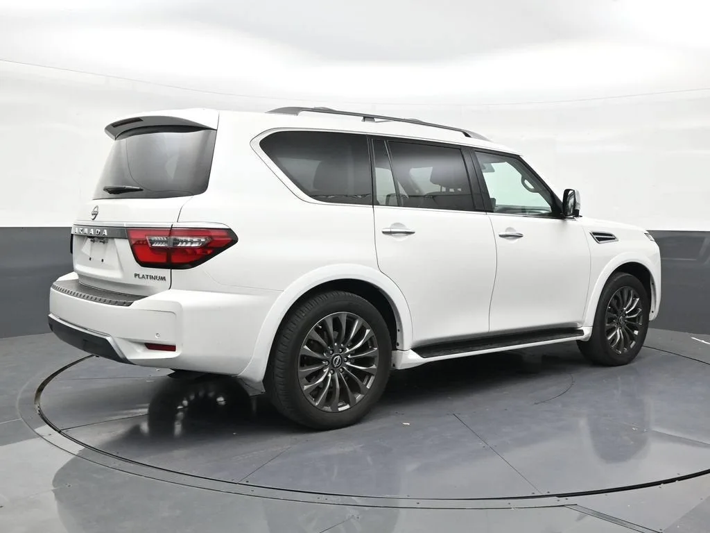 2023 Nissan Armada Platinum 2WD photo 5
