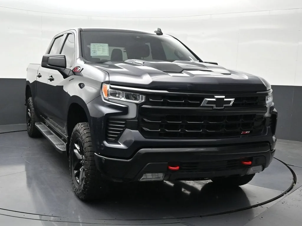 2024 Chevrolet Silverado 1500 LT Trail Boss photo 7