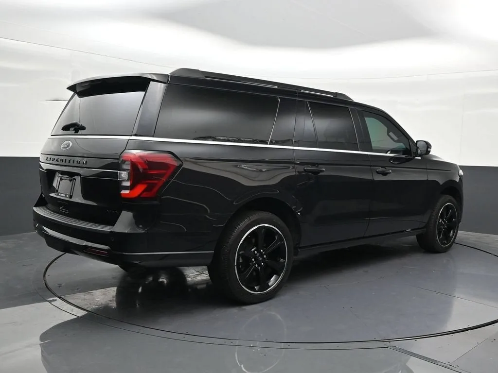 2024 Ford Expedition Max Limited photo 5