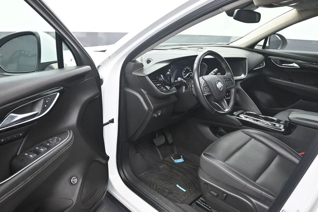 2023 Buick Envision Essence photo 10