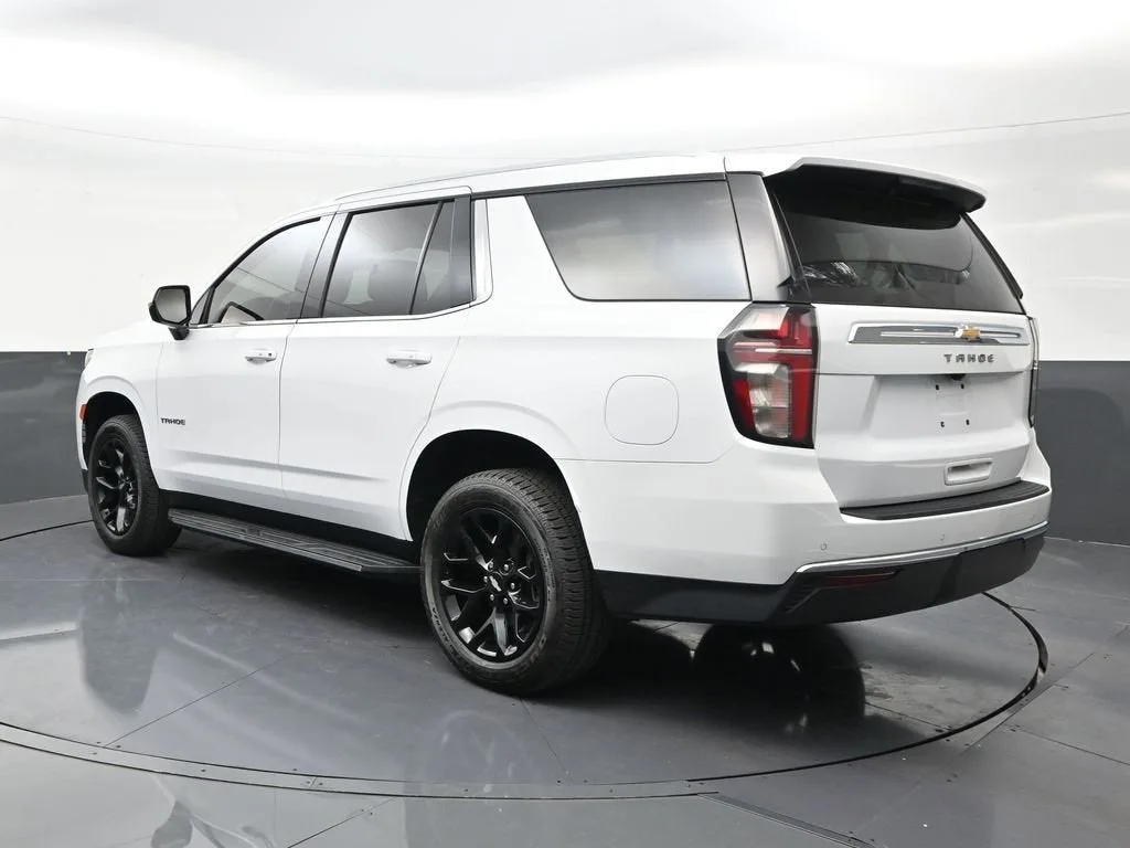 2022 Chevrolet Tahoe LS photo 3