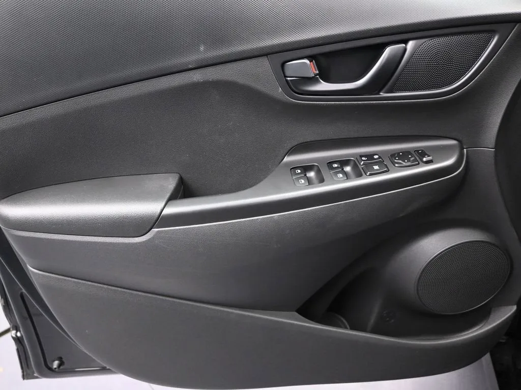 2023 Hyundai Kona N Line photo 12