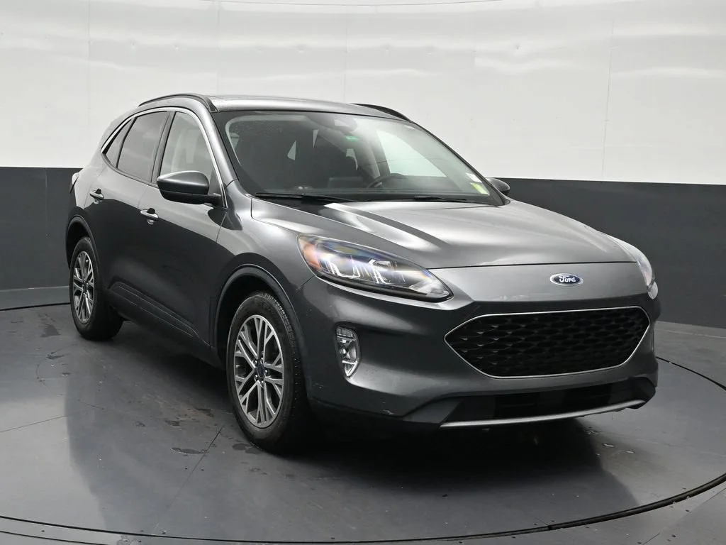 2022 Ford Escape SEL photo 8