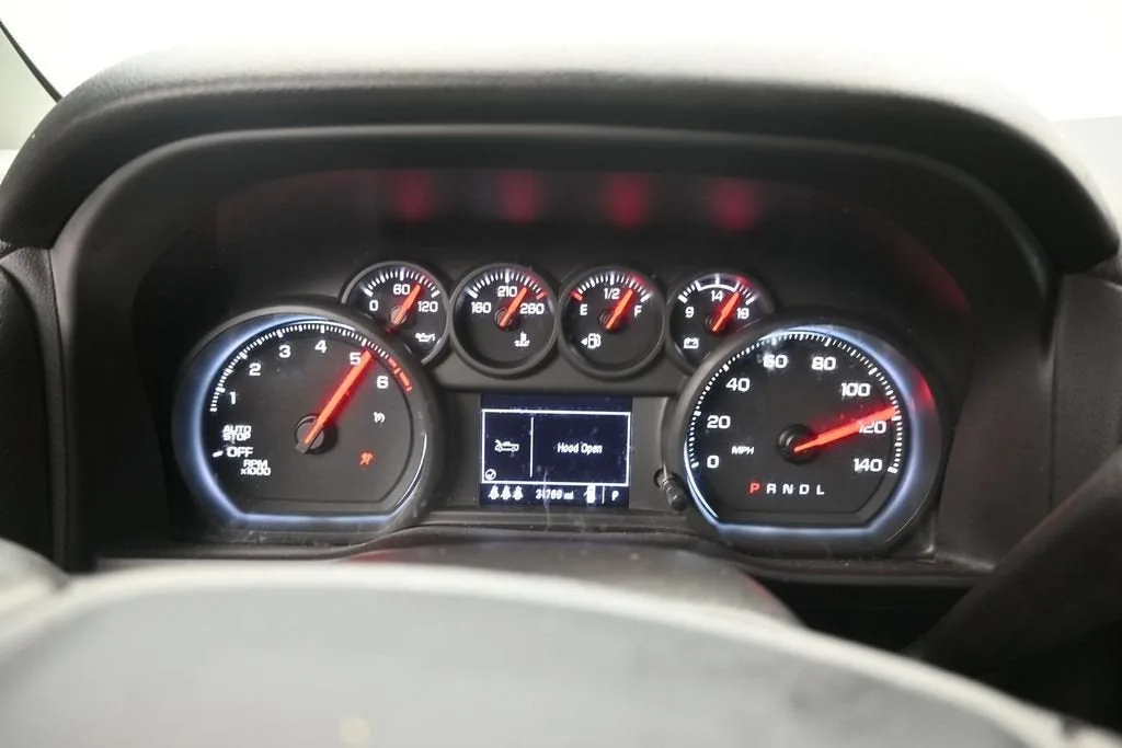 2024 Chevrolet Silverado 1500 Custom photo 11