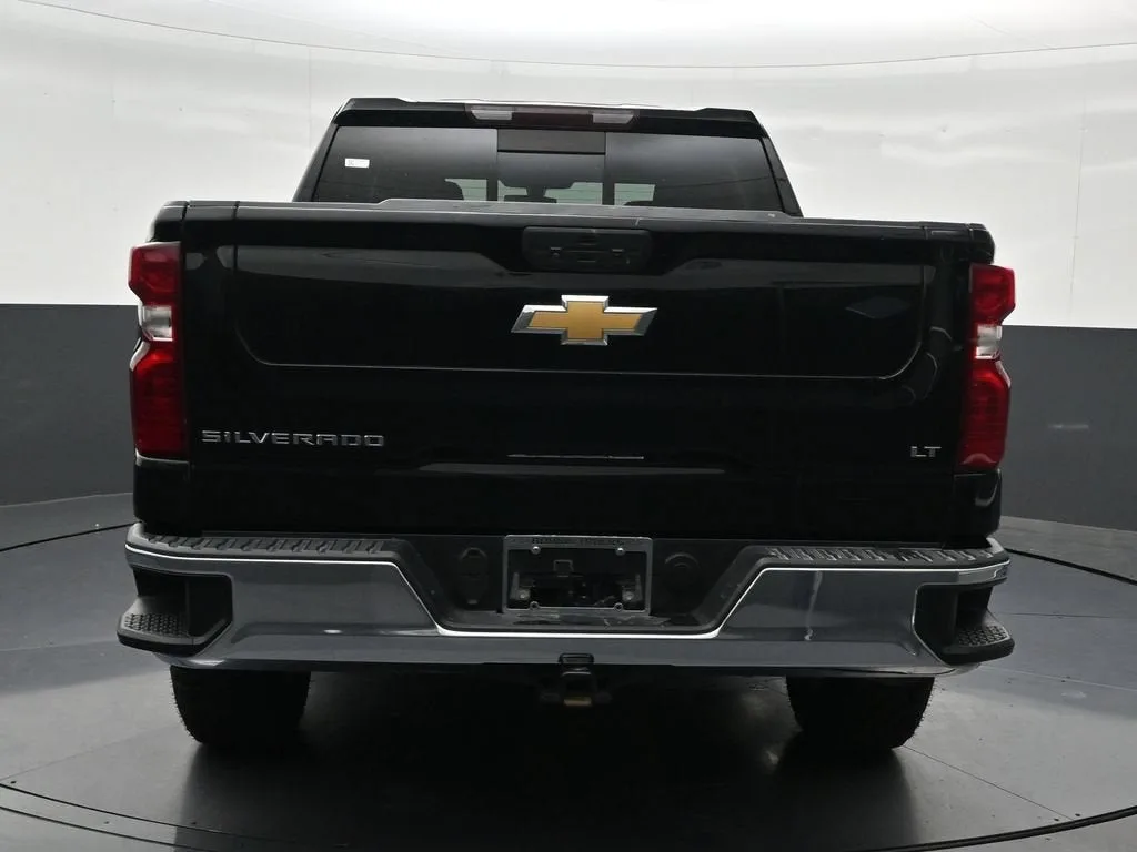2022 Chevrolet Silverado 1500 LTD LT photo 4