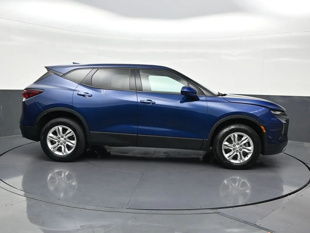 2022 Chevrolet Blazer 2LT photo 7