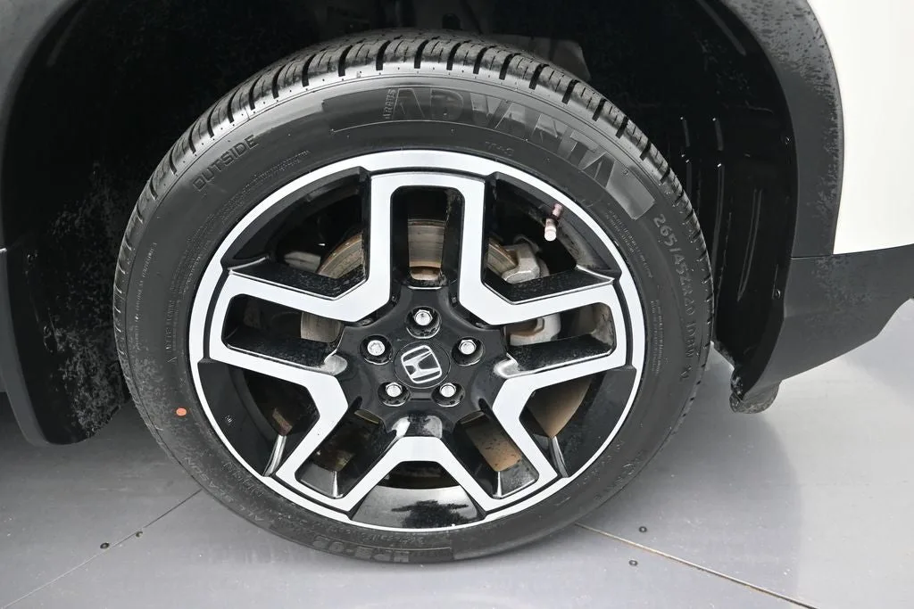 2023 Honda Passport Elite photo 9