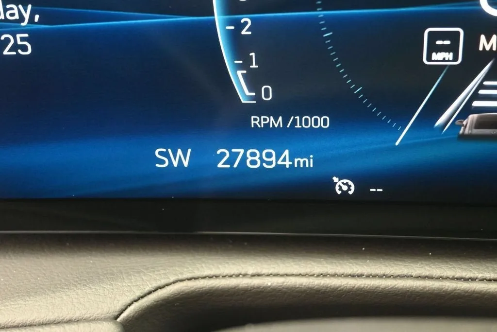 2024 Cadillac XT4 Premium Luxury photo 10