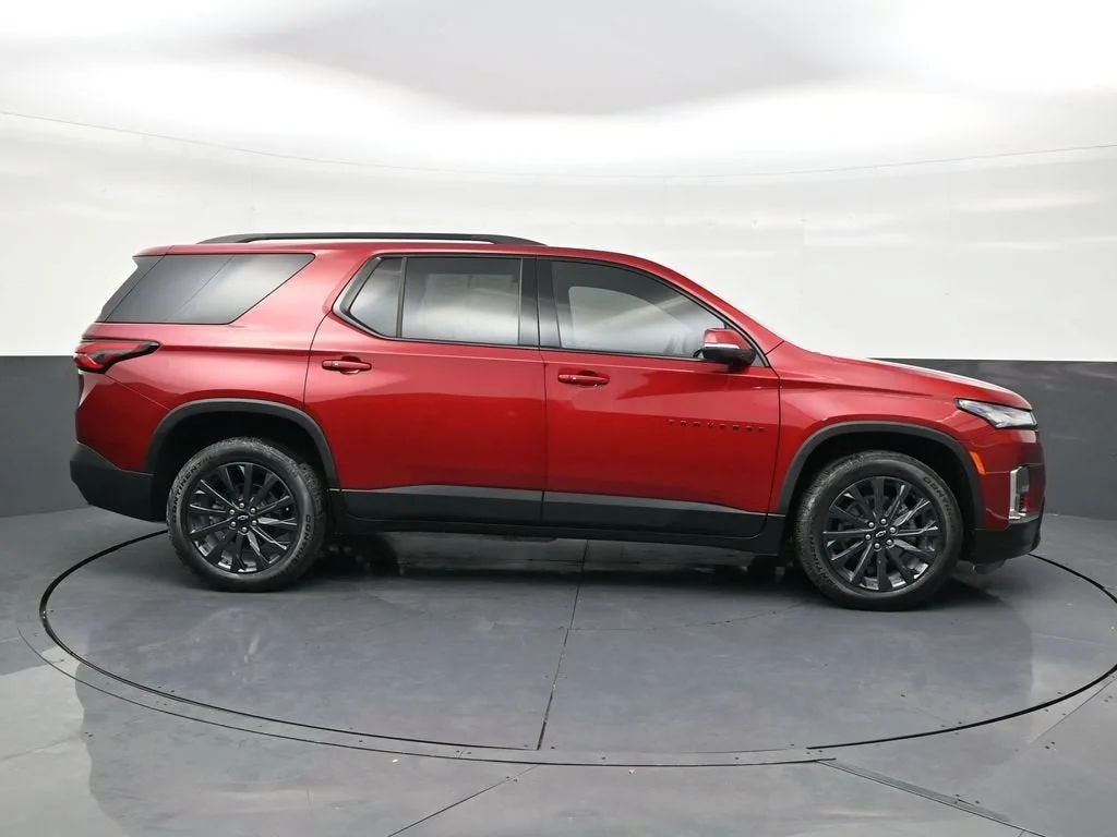 2023 Chevrolet Traverse RS photo 6