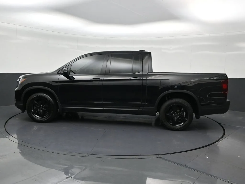 2023 Honda Ridgeline RTL photo 2