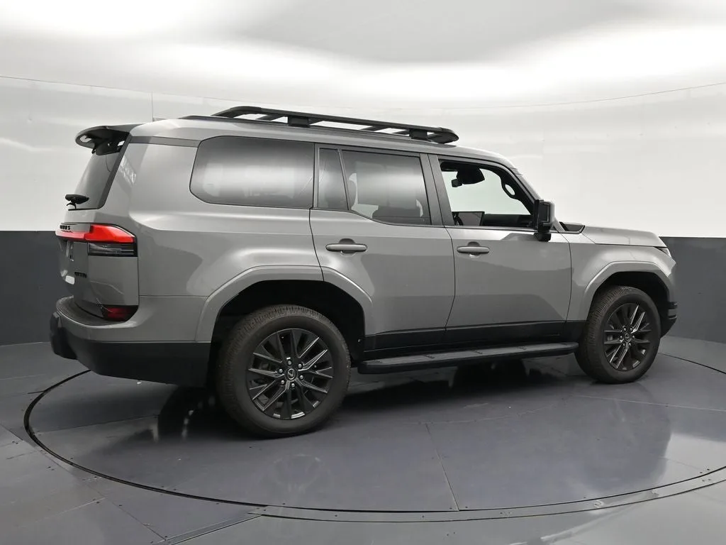 2024 Lexus GX 550 Premium photo 3