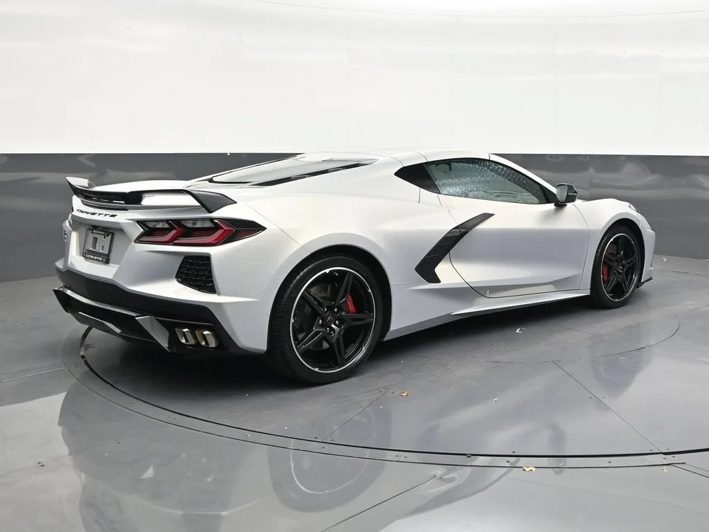 2023 Chevrolet Corvette Stingray 1LT photo 5