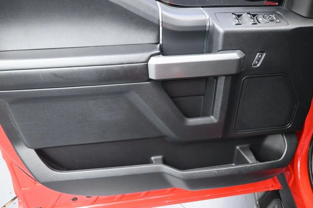 2018 Ford F-150 XLT photo 11