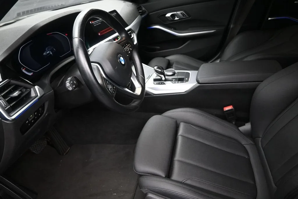 2021 BMW 330i 330i photo 12