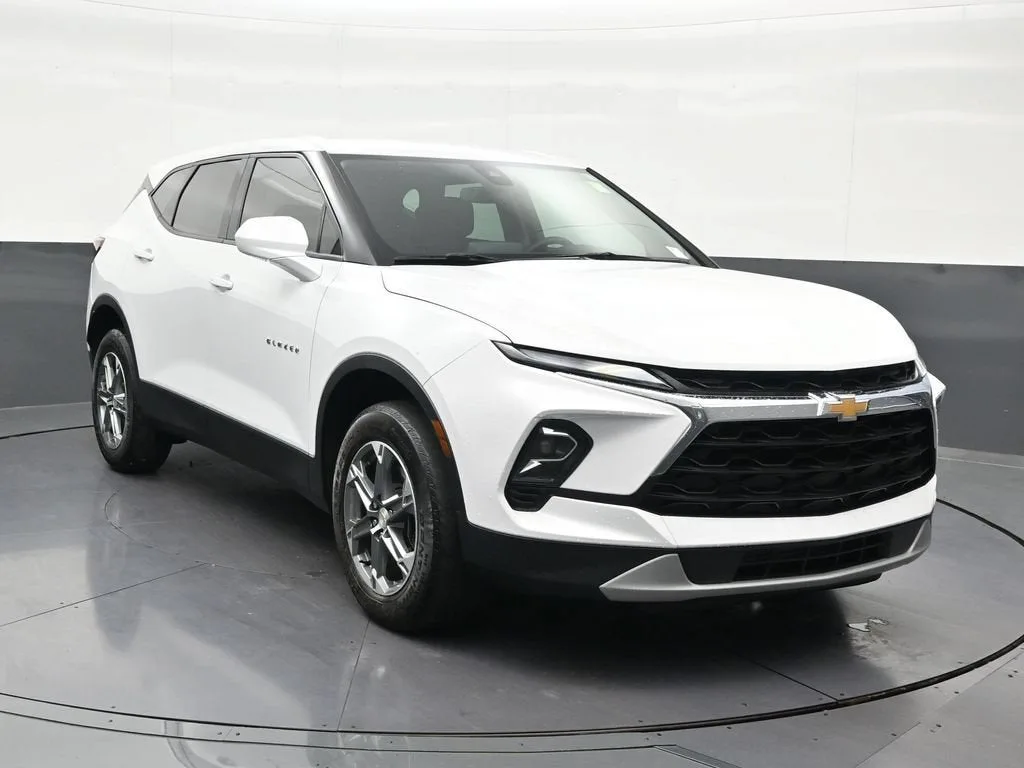 2024 Chevrolet Blazer 2LT photo 8