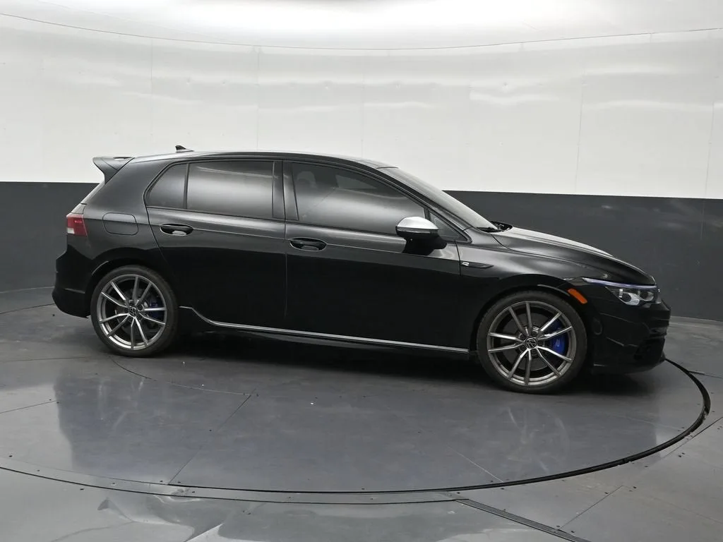 2024 Volkswagen Golf R 2.0T photo 6
